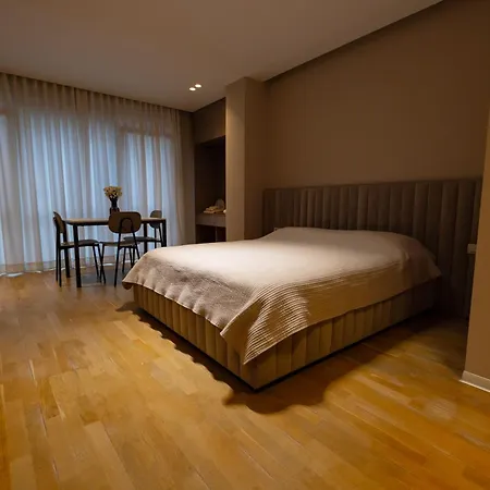 Nina's Cosy In Bed & Breakfast Tirana