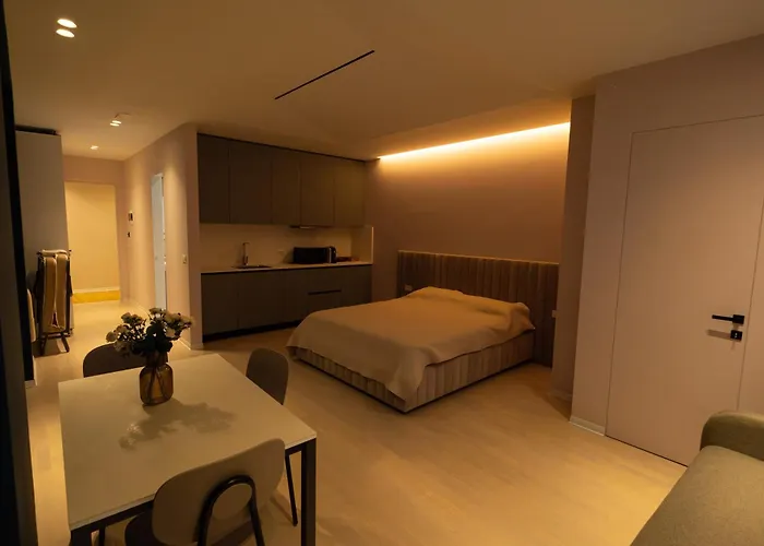 Nina's Cosy In Frühstückspension Tirana